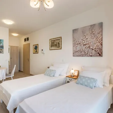 Luxury Villa Bello Horizonte With Swimming Pool Spalato Esterno foto